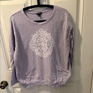 Torrid Light Purple Sweatshirt with White Pattern Size 00 SMOKE FREE HOME